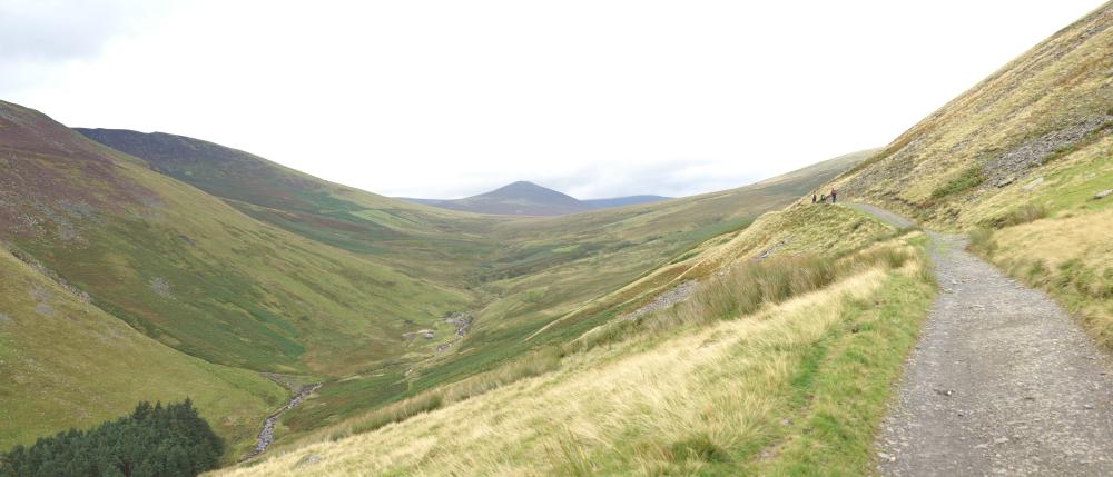 The path back to the Youth Hostel